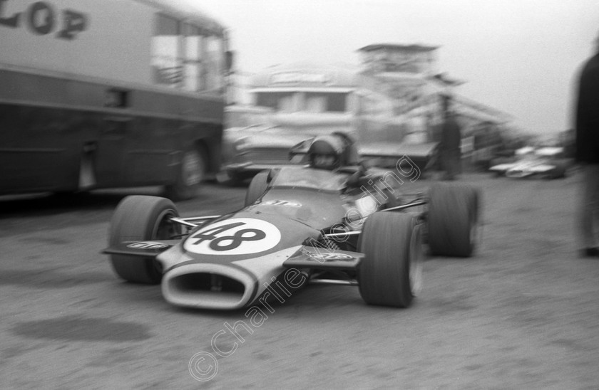 19720311-171 
 Keywords: Barker, Brabham, Mallory Park