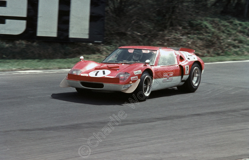 19690413-13 
 Keywords: BOAC, Brands Hatch, Lotus